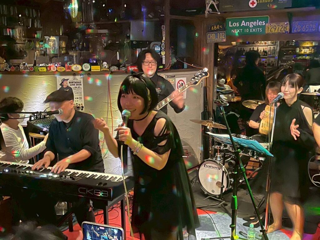 6/7(土)
おかっぱミユキとスーパースターズ ワンマンライブ@鶴間SAMURAI